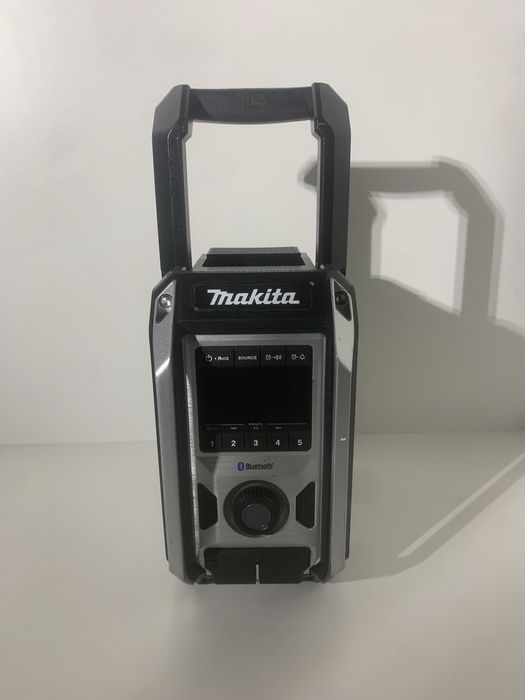 Makita DMR 114 radio