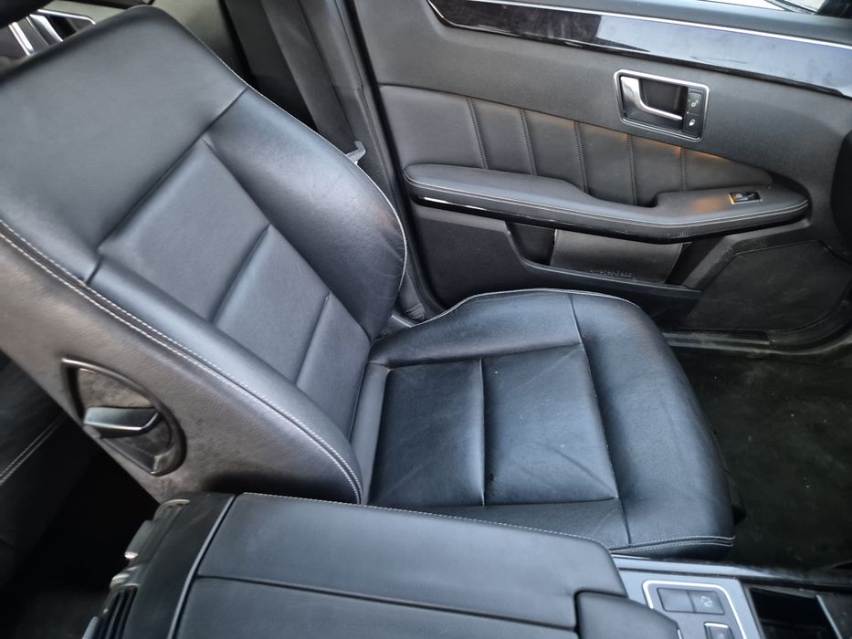 Кожен салон Мерцедес W212 Е class седан Mercedes E