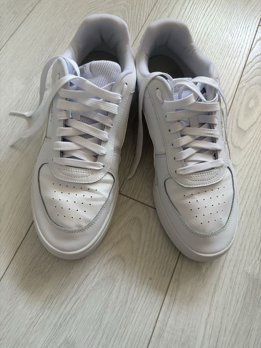 Спортно-елегантни маратонки Puma