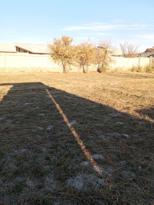 Qurilishi tugallanmagan uchastka sotiladi