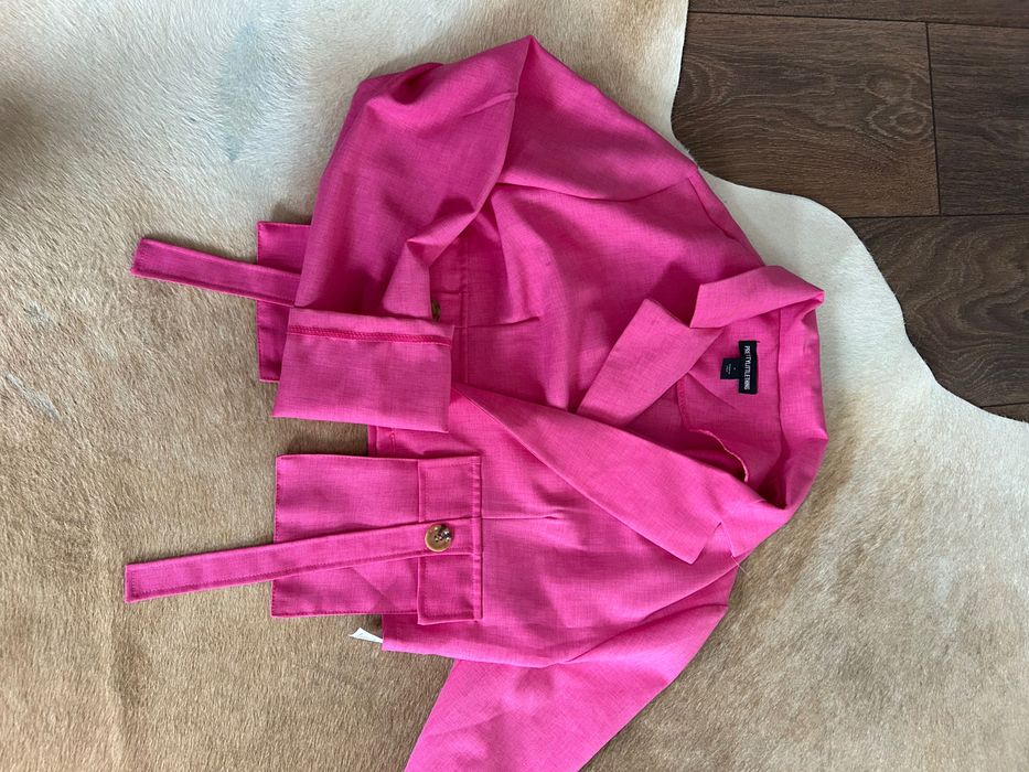 Уникален костюм Burberry и много други