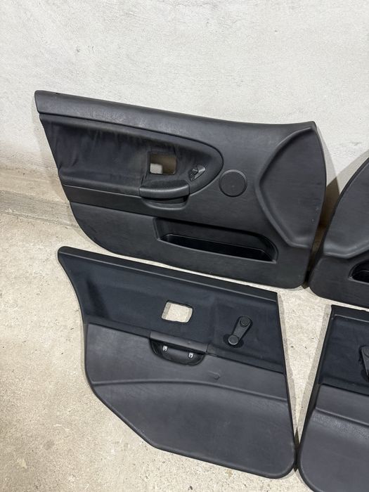 Обшивки Велюр на BMW e36