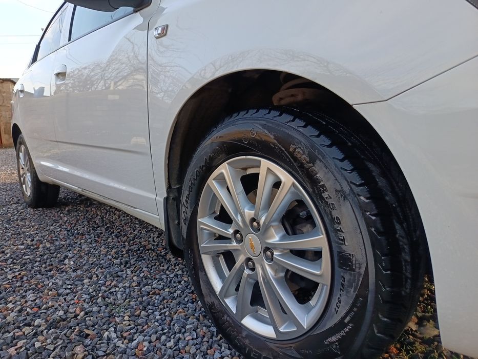 Шины с дисками в комплекте