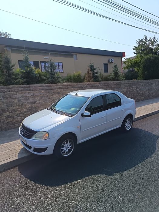 DACIA Logan 2012 — imagine 3