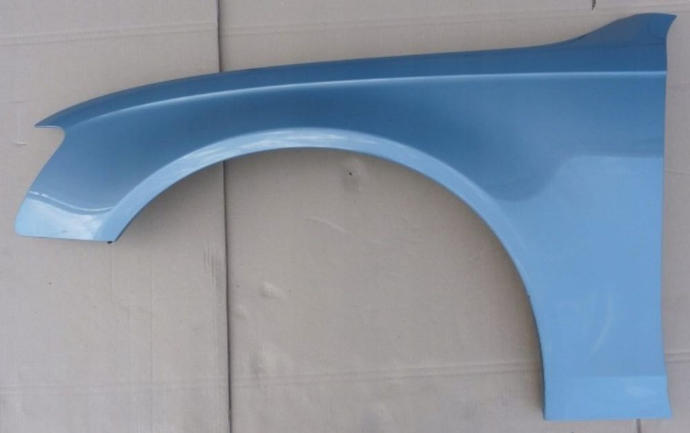 Aripa stanga fata NOUA vopsita albastru LX5X Audi A4 B8 2007 - 2011