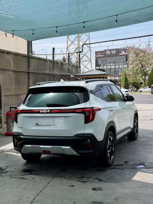 Kia Seltos 2023 — 4