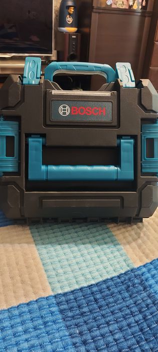 Продам шуруповерт