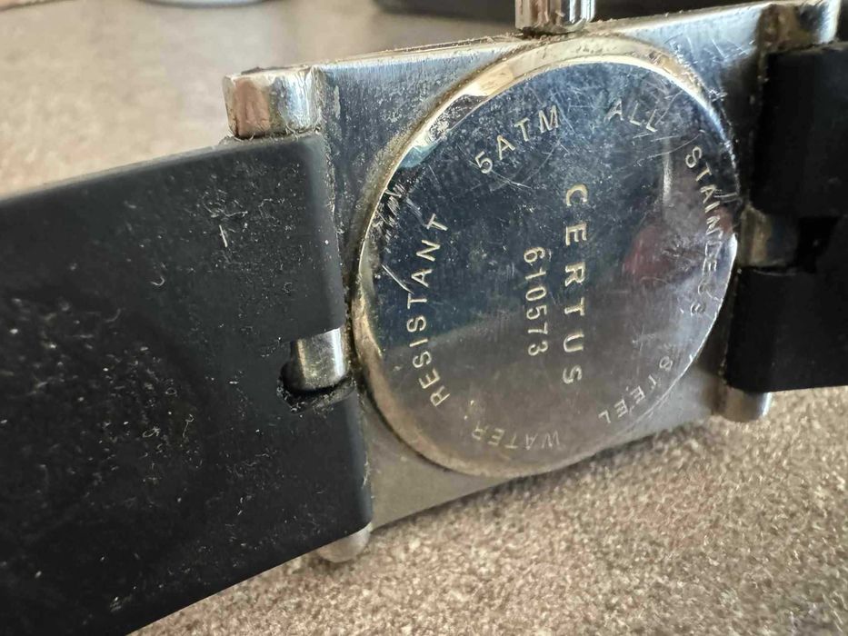 Часовници (перфектно състояние)