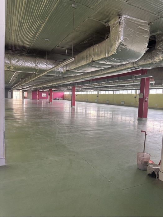 Продаётся производственное здание 32,5 соток  3 936 кв.м. Бектемир.