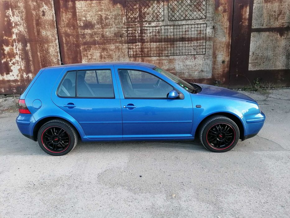 Vând golf 4 foarte bun!