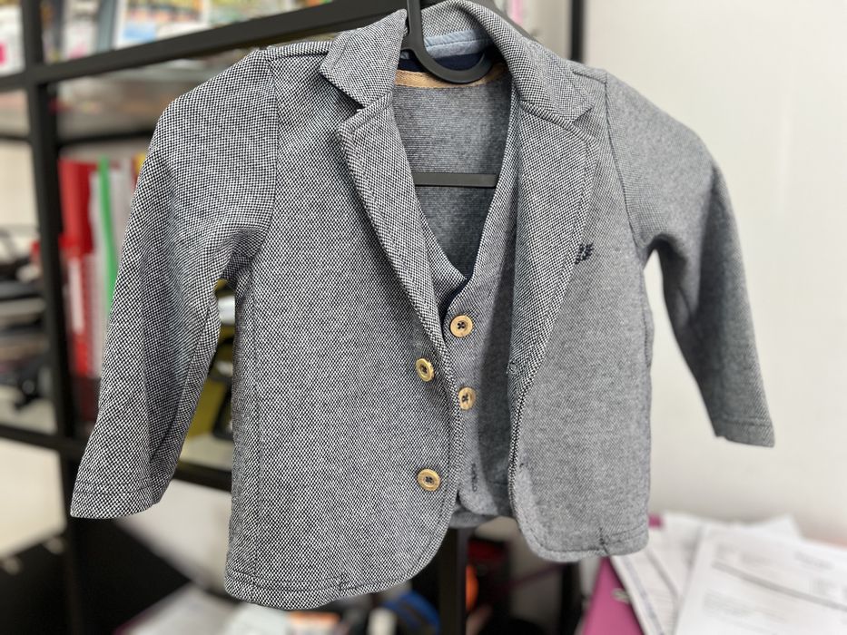 Бебешко сако и елек