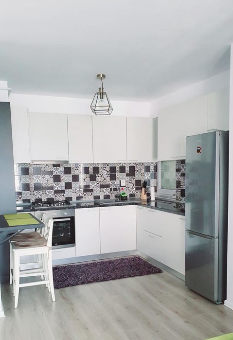 Inchiriez apartament 2 camere in Buna Ziua