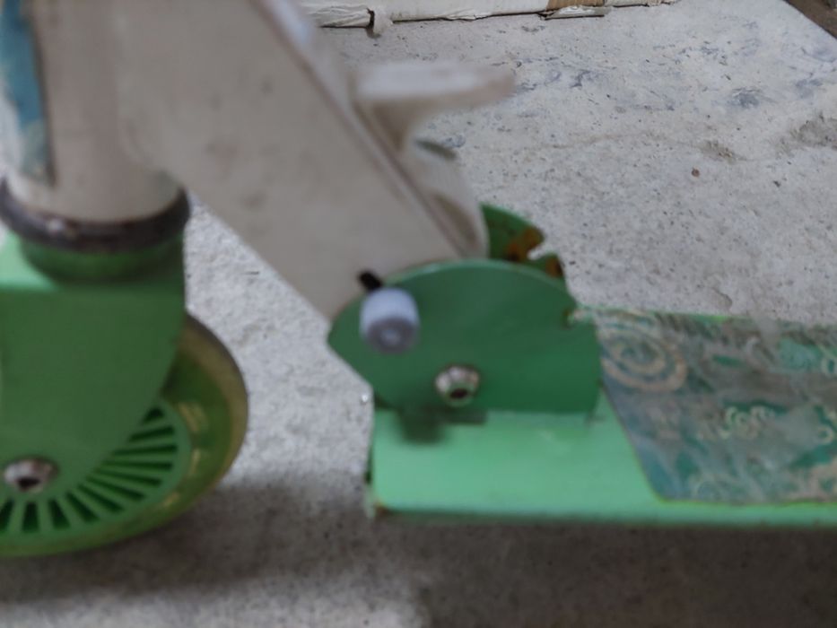 Сгъваема детска тротинетка