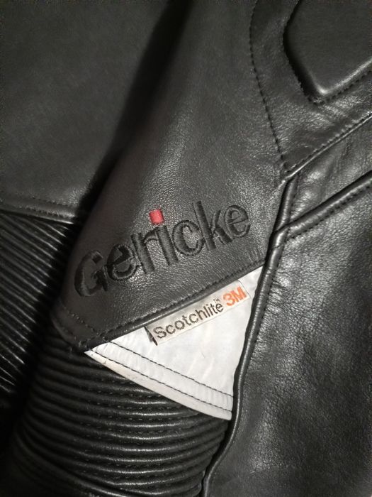 Pantaloni piele moto