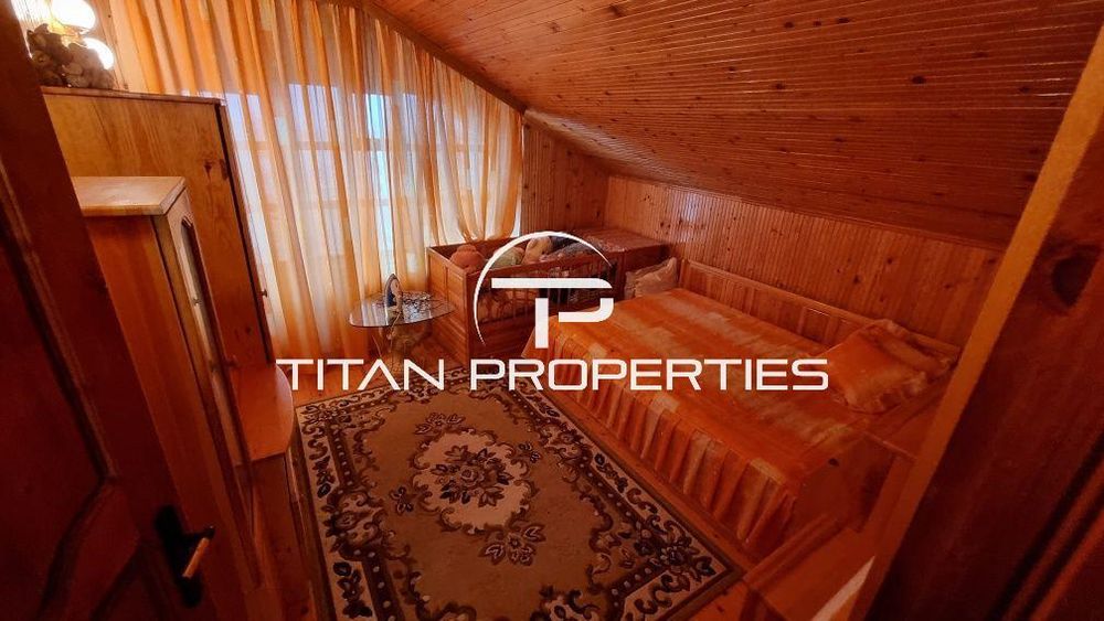 Дава се под наем Къща в Варна, Бриз - 160 кв.м за 1300 € - Снимка #2