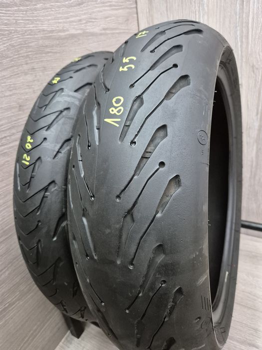 Set anvelope moto 120 70 17 cu 180 55 17 Michelin road 5 dot 2021