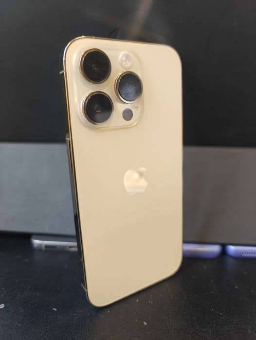 BPFR* Продава iPhone 14 pro /512 GB/ Нова батерия/ Перфектен
