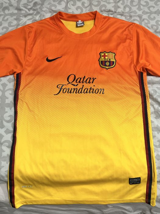 Футболка fc Barcelona