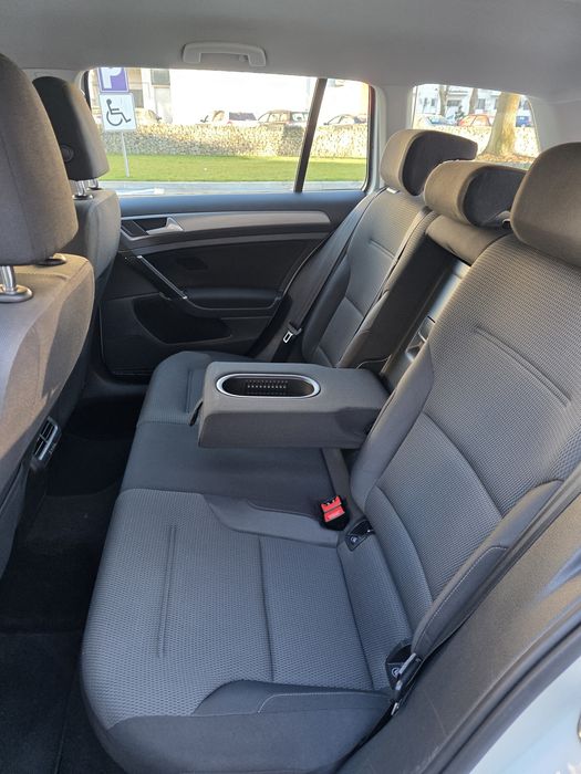 Wolkswagen Golf VII 1.4 TGI Confortline Bluemotion Euro-6