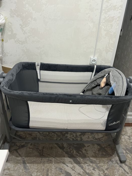 Продам электронную кроватку