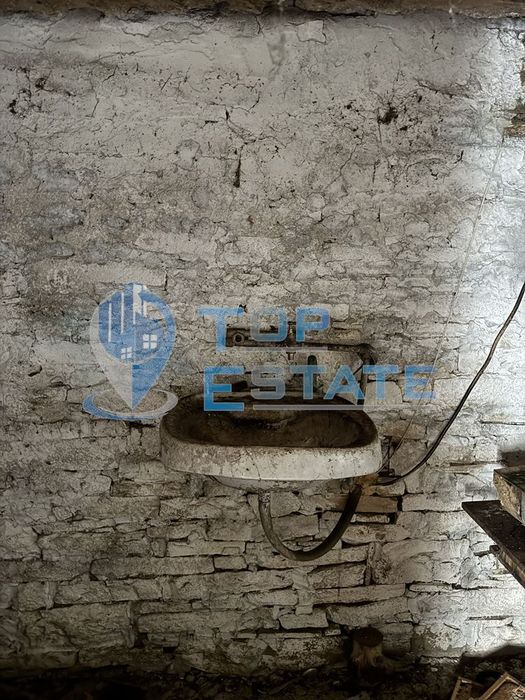 Къща в Велико Търново, област-с.Патреш площ 80 цена 24000