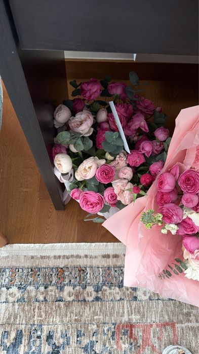 Цветы продам свежие