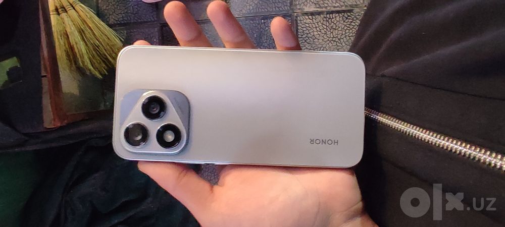 Honor   400 lite