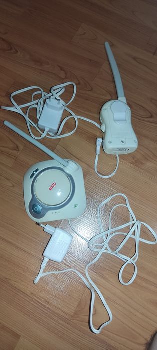 Sistem interfon Fisher Price pentru monitorizarea bebelușilor/copiilor