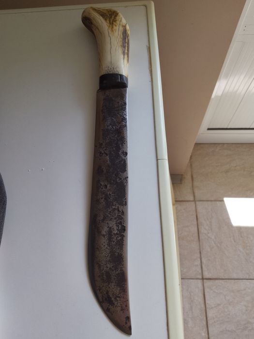 Стар кован ножжж