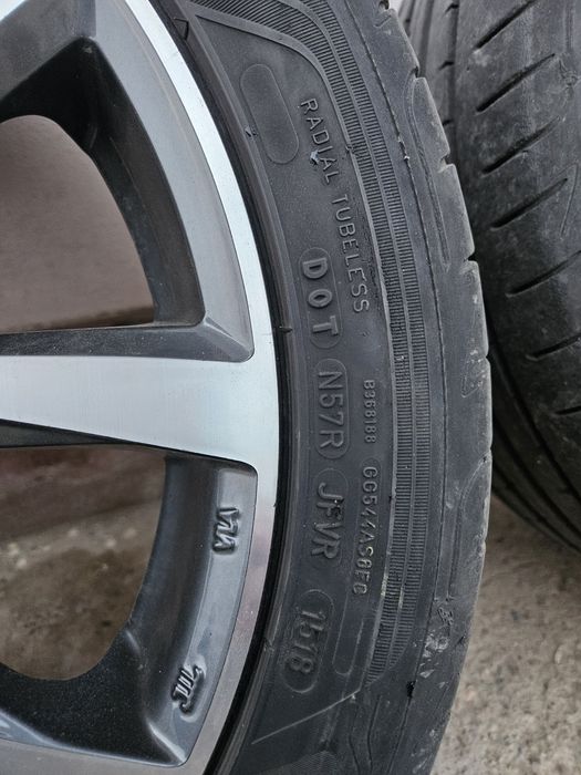 Vand jante cu cauciucuri MAK Wolf Black Mirror  R17