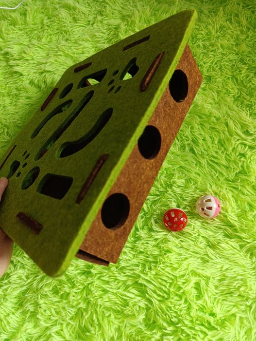 Игрушка для котиков