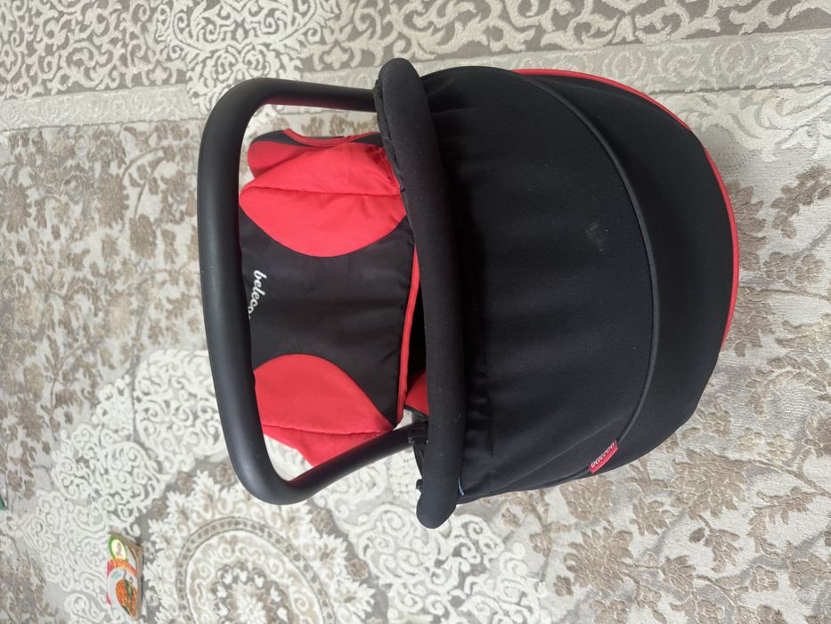 Продается автокресло новый.