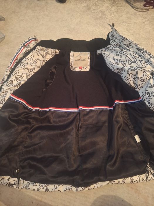 Зимняя куртка для девочек 116 размер