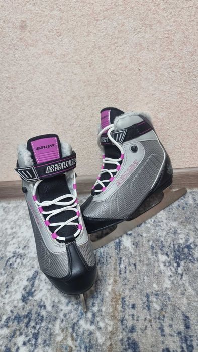 Коньки женские Bauer