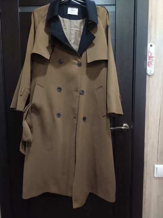 Продам женскую куртку