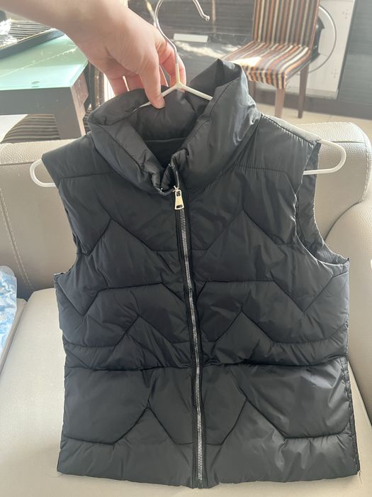 Женская безрукавка