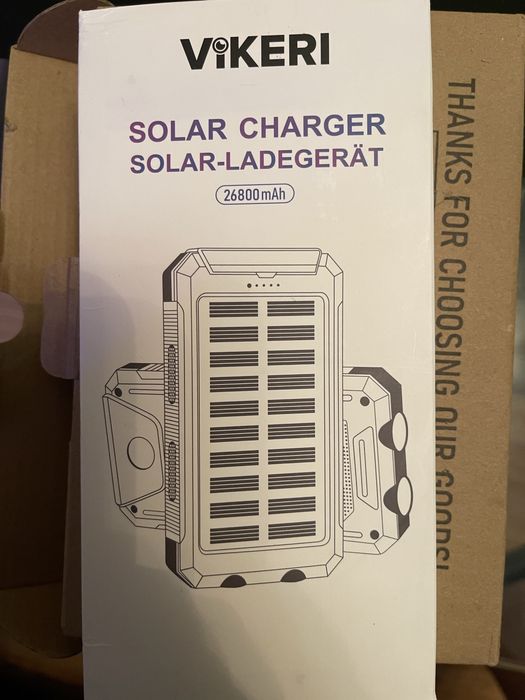 Чисто нова Соларна Външна Батерия Vikeri 26800mAh – Мощна Power Bank с двоен LED фенер