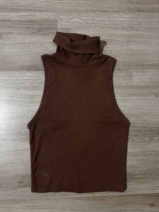 Top cu guler Zara
