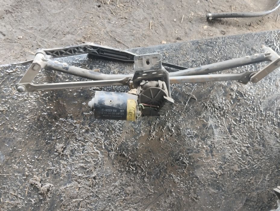 Ауди 80 Б3  запчасти