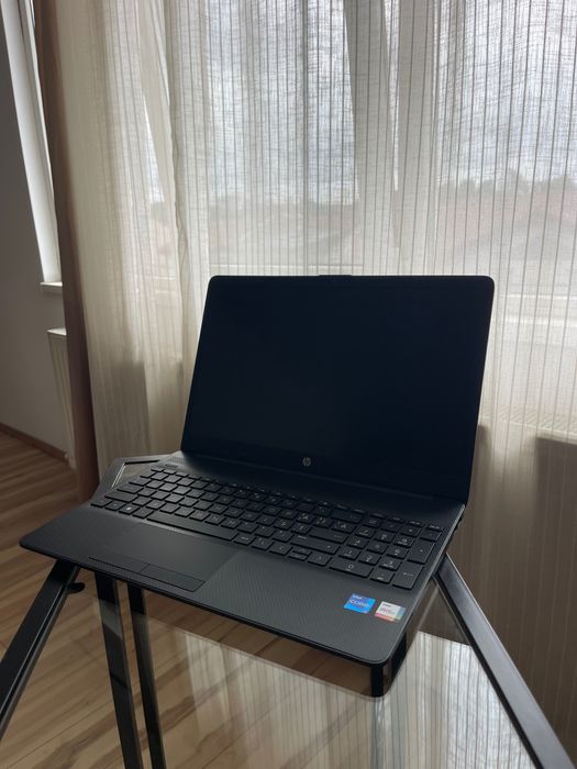 Laptop HP 15-dw3018nq