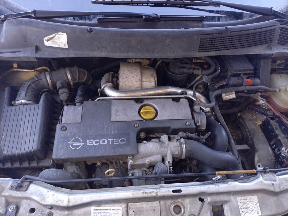 Опел Зафира 2.2 Дти на части !