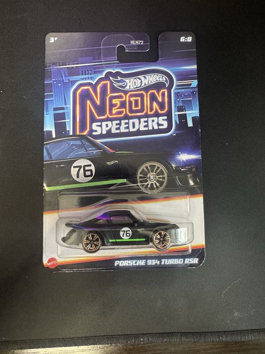 Запечатанные HOT WHEELS машины