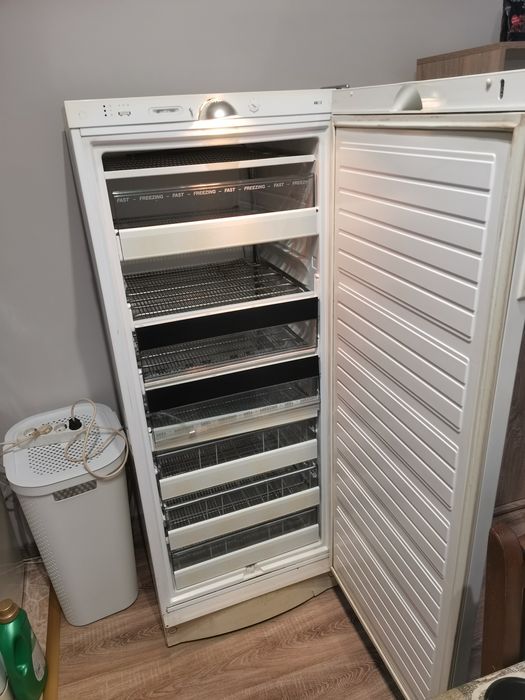 Фризер Vestfrost