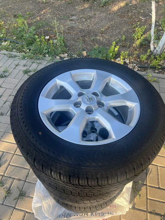 Продам диски р17 Toyota rav4