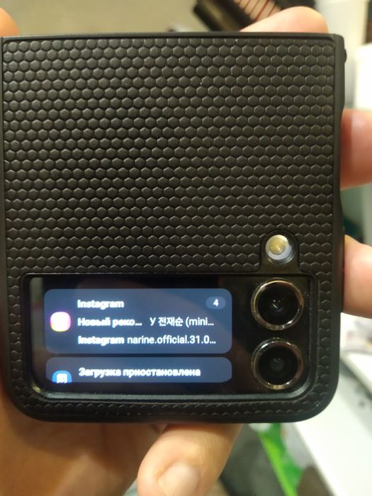 Срочно продается Samsung zflip 4 8/256