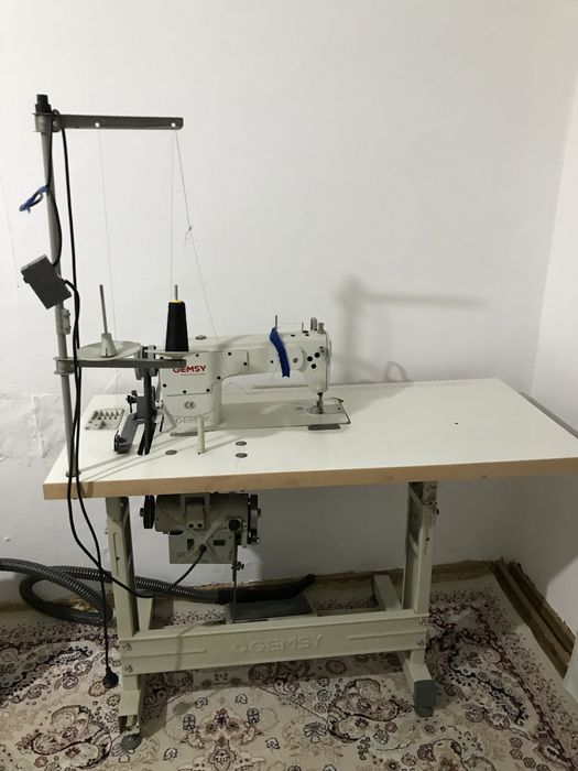 Швейная машинка