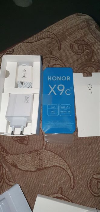 HONOR X9C 3mln naxtga