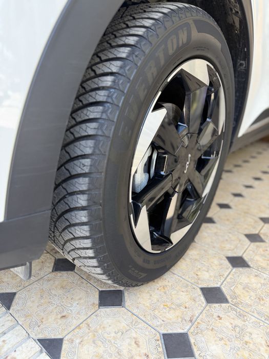 Kia Sportage luk bor
