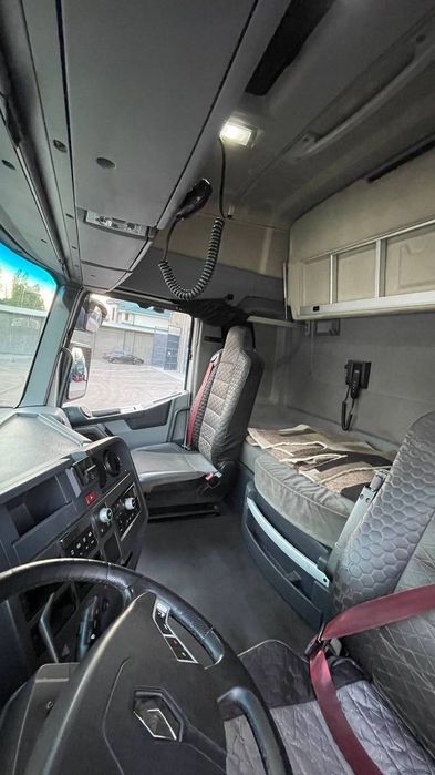 Продается грузовик Renault