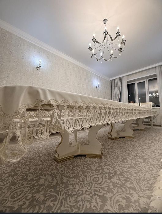 Продам гостинный стол